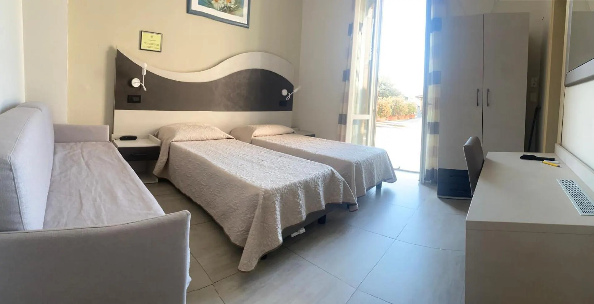 מרינה די מסה Hotel Roma איטליה