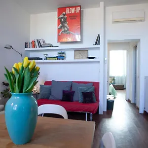 morimondo-house-fashion-design.it-lombardy.com/
